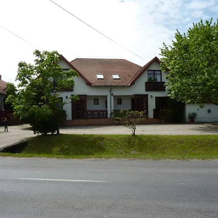 Party Panzio Отель типа 